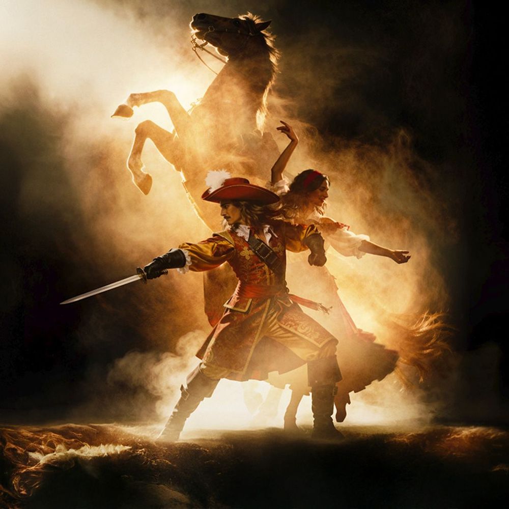 Affiche Mousquetaire - une Creation du Puy du Fou - Spectacle en concert à l’Arkéa Arena